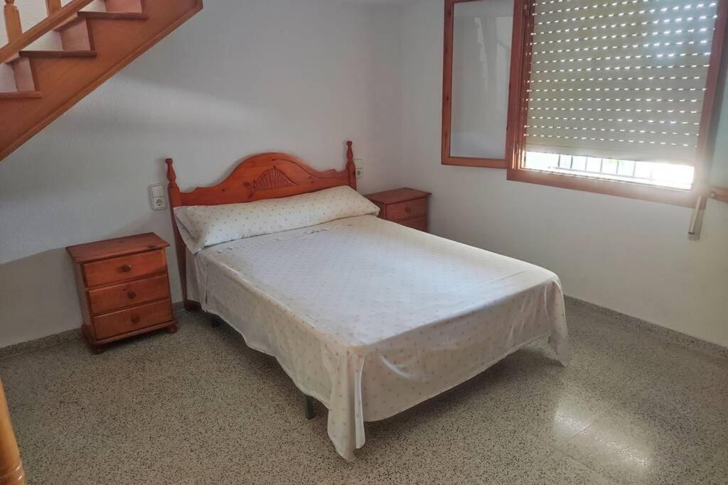 Villa Rustica Privada Con Gran Chalet Y Piscina Елче Екстериор снимка
